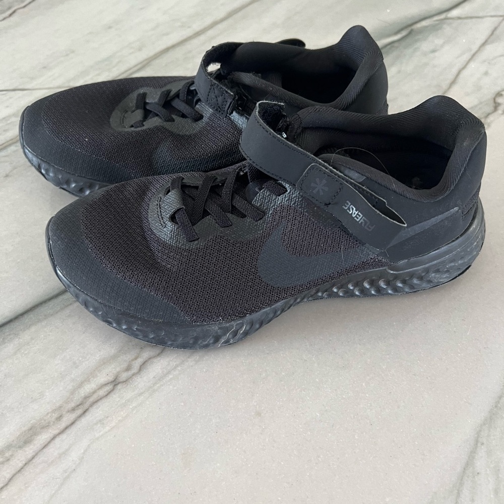Nike Black Running Sneakers